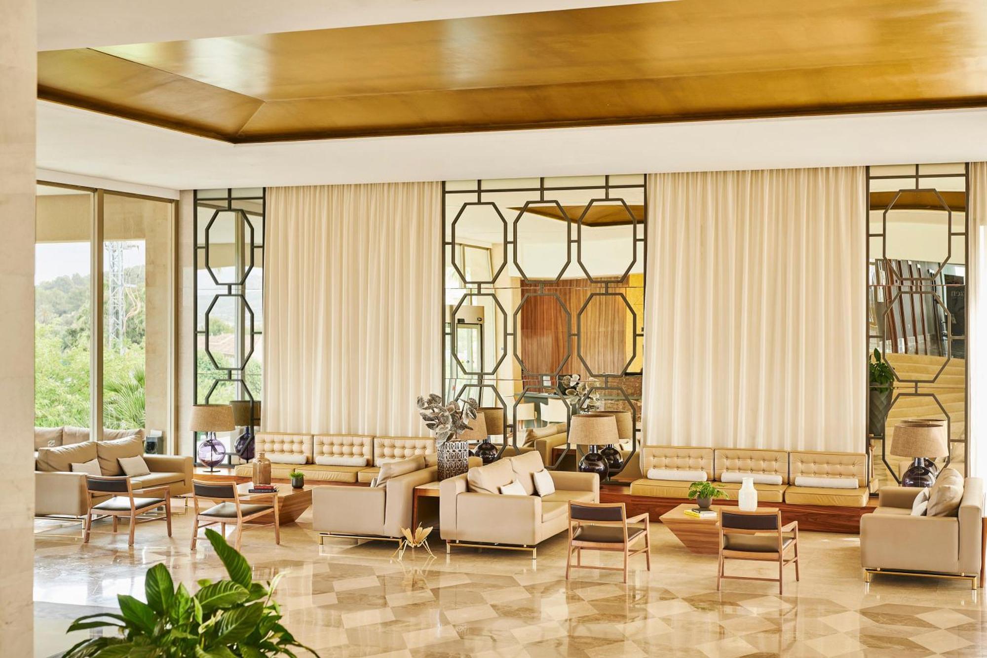 Zafiro Palace Alcudia Appart hôtel Port d'Alcúdia
