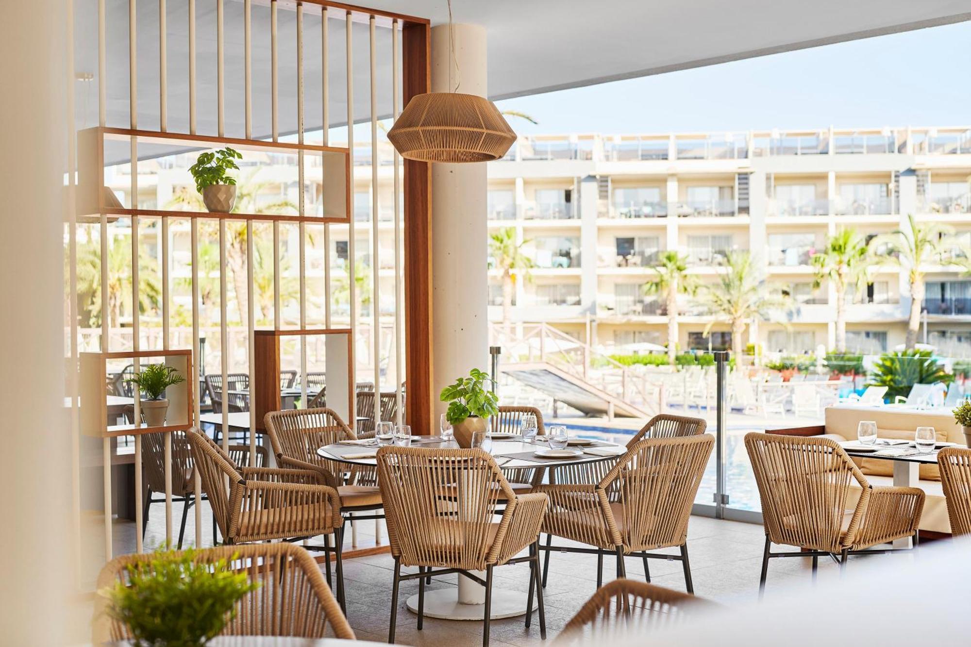 Zafiro Palace Alcudia Aparthotel
